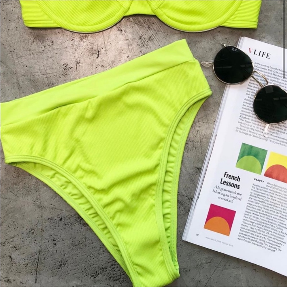 L Space Frankie Bikini Bottoms in Acid Green - Picture 1 of 9